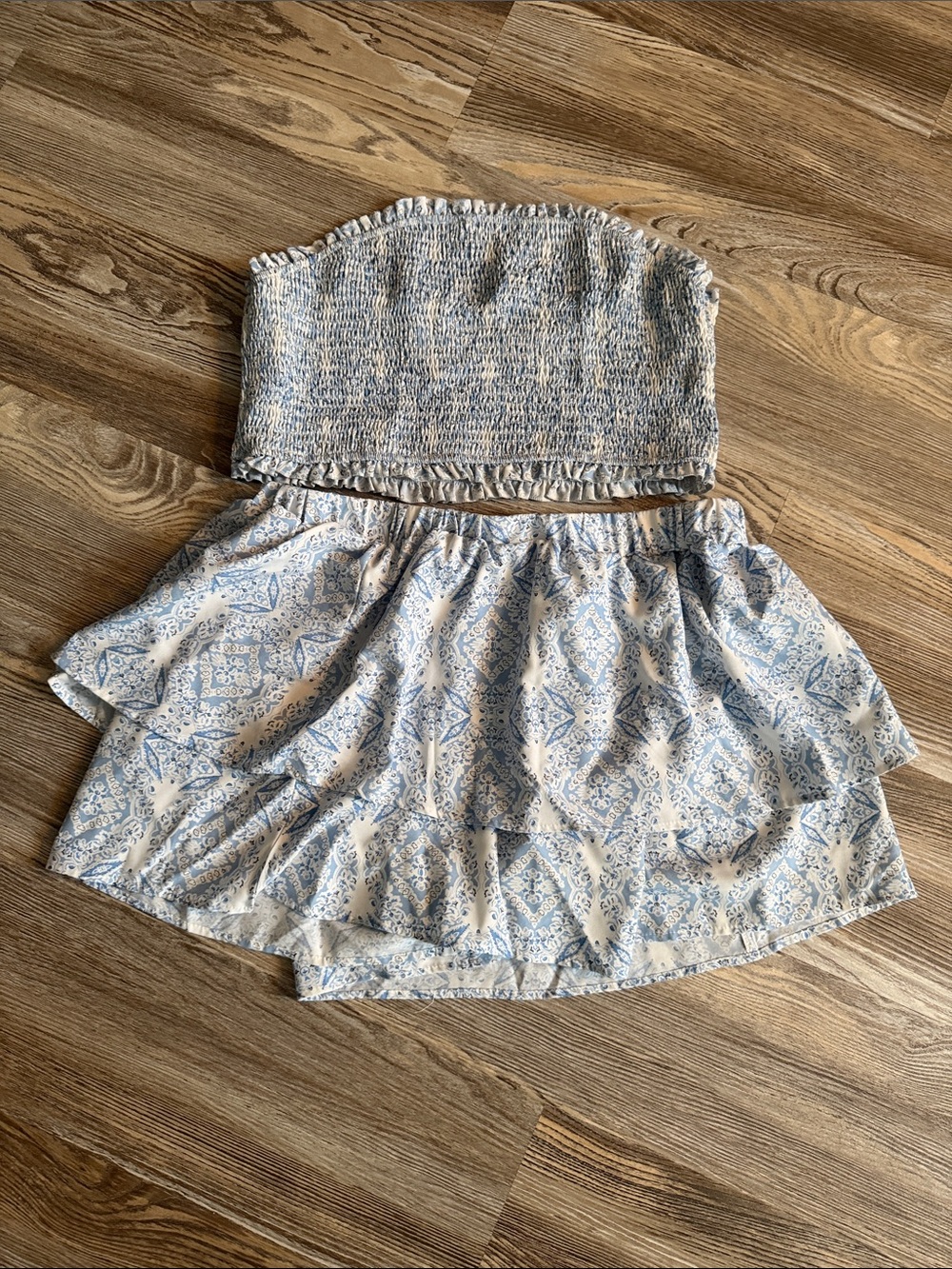 SHEIN Blue & White Printed Strapless Two-Piece Romper Set